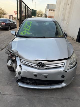Despiece Toyota Auris 1.4 Diesel  Año 2010