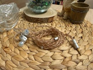 Twistura Beta Flagship IEM