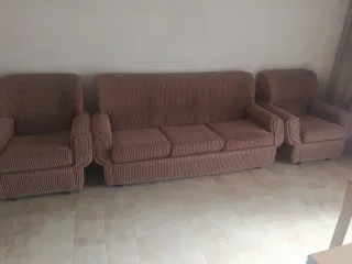 Sofá y 2 sillones de tela