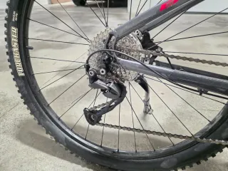 Bicicleta Eléctrica BH Atom 29