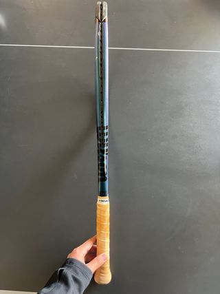 Raqueta Wilson Ultra 100 V4 (300g) Grip 2