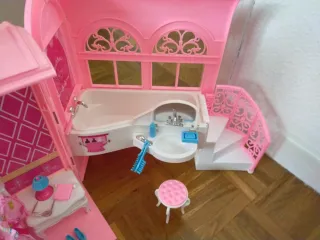 Casa delle bambole Barbie pieghevole rosa
