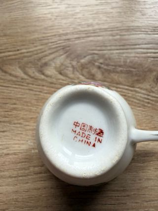 Tazas de café de porcelana china.