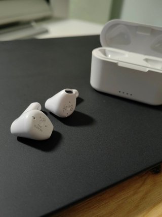 Cuffie JVC semi in ear bianche