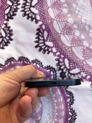 iPhone 12 e Apple Watch Series 5 Nero