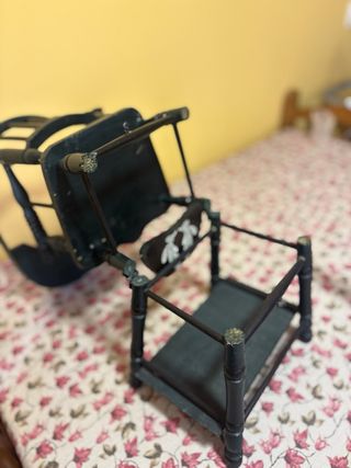 Trona de muñecas vintage