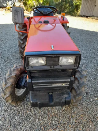 Tractor HINOMOTO E1804