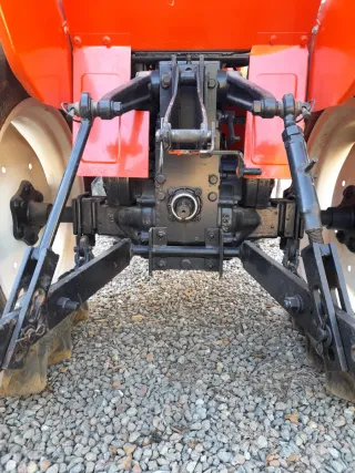 Tractor HINOMOTO E1804