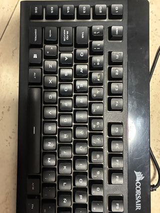 Teclado Corsair Nero Usato