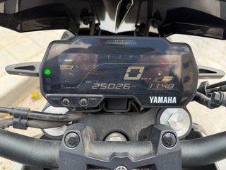 Yamaha MT-125 2020 Gris/Rojo