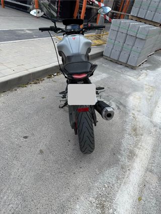 Yamaha MT-125 2020 Gris/Rojo