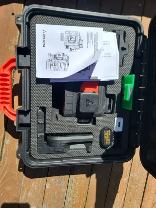 Nivel Láser Bellota 30m 3x360° Verde