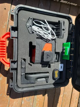 Nivel Láser Bellota 30m 3x360° Verde