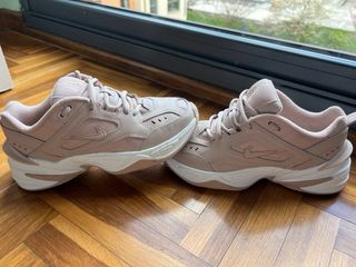 Zapatillas Nike beige/rosa talla 38