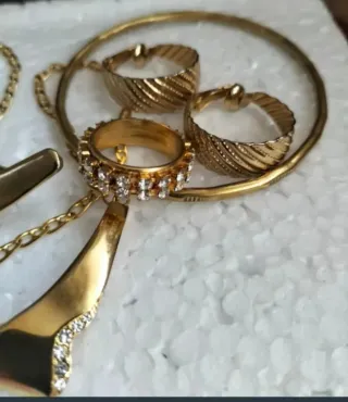 Lote bisutería antigua y vintage