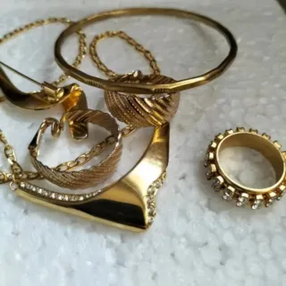 Lote bisutería antigua y vintage