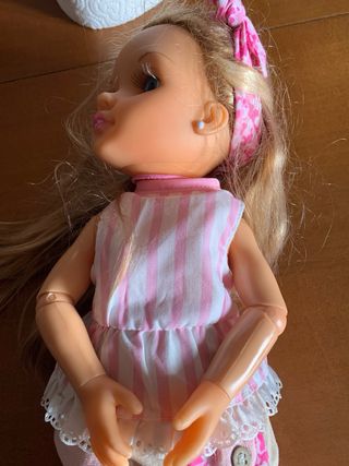 Bellissima bambola vintage anni '90  46 cm