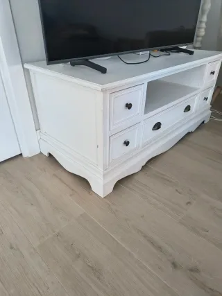 Mobile TV bianco con cassetti