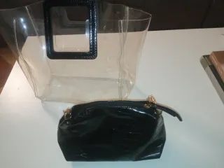 Bolso transparente con otro negro dentro, 2 en uno