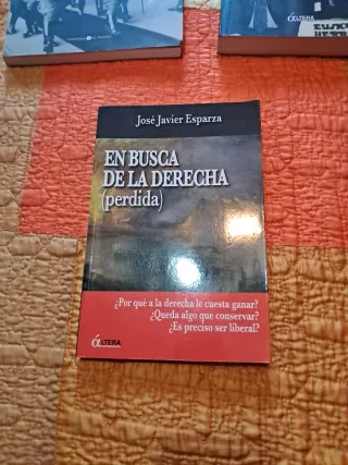 Libros politica.  Hago envíos. Consúltame precios