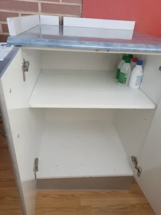 Mueble de cocina gris