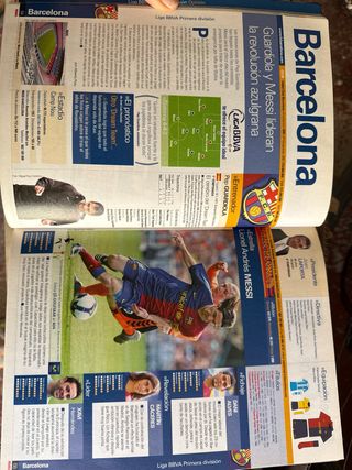 Guía oficial de fútbol “Guía Marca de la Liga 09”