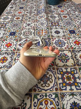 iPhone 11 Batería 81%