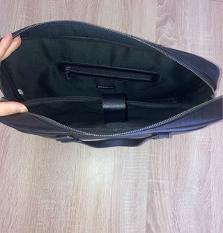 Maletín portátil negro