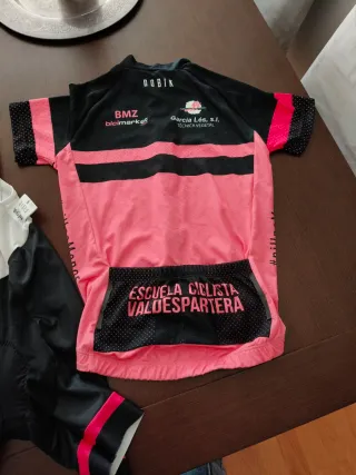 Conjunto Ciclismo Niño/a Gobik