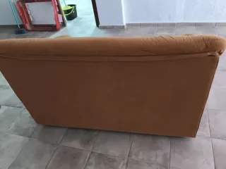 Sofá de 2 plazas tela naranja