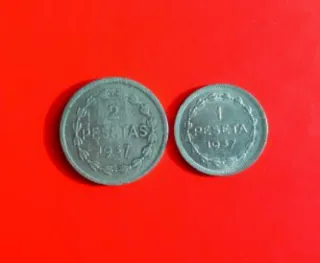 Lote 7 Monedas: Plata Alfonso XII y Guerra Civil