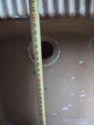 Fregadero de cerámica beige