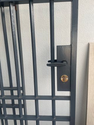 Reja doble de hierro