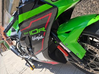 Kawasaki ZX-10R 2022