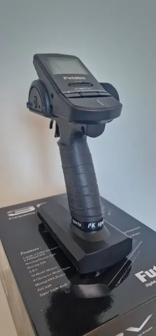 Emisora Futaba T3PV+receptor R304SB