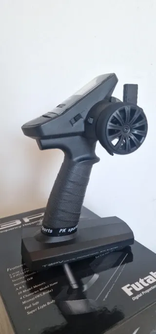 Emisora Futaba T3PV+receptor R304SB
