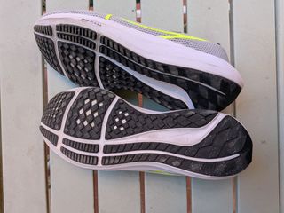 Nike Air Zoom Pegasus 40 EU 44 / UK 9