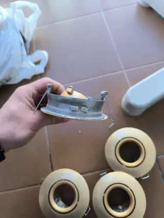 4 Focos Halógenos Empotrables