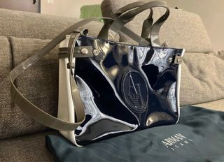 Borsa Armani Jeans vernice blu e bianca