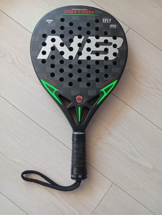 Pala de pádel Matrix NB