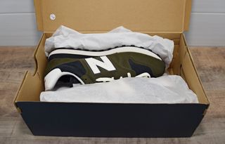 Zapatillas casuales New Balance 500, talla 40