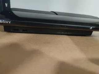 Consola PS3 Negra + 3 Juegos