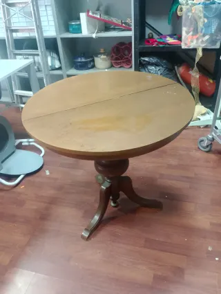 Mesa de comedor extensible de madera