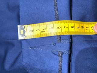 Traje cadete Álvaro Moreno azul marino.