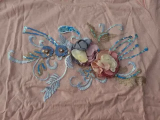 Camiseta mujer XL con etiquetas. Medidas en descri