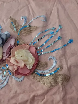 Camiseta mujer XL con etiquetas. Medidas en descri