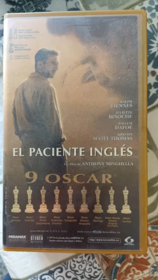 Películas El Paciente Inglés y Gran Torino (DVD/VH