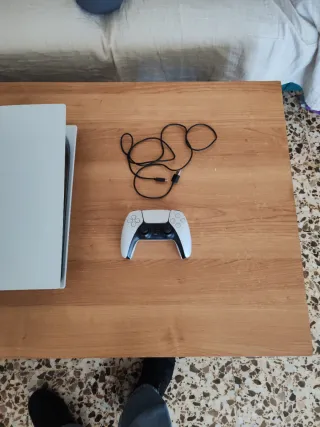 Consola PS5 y Mando DualSense Blanco