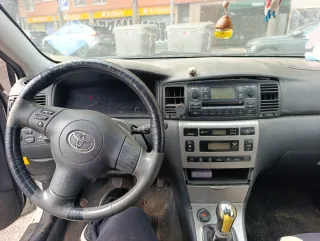 Toyota Corolla 2005