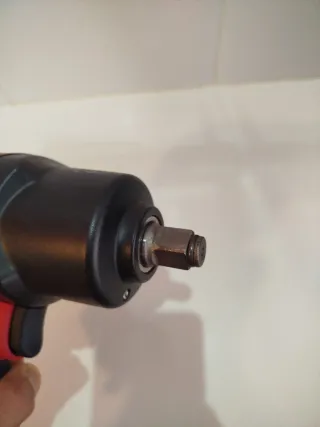 Llave de impacto neumática YAIM